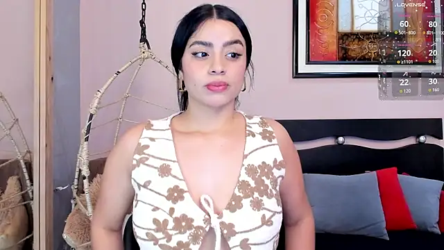 Paula Desousa online show from September 2025 07:38:01 PM