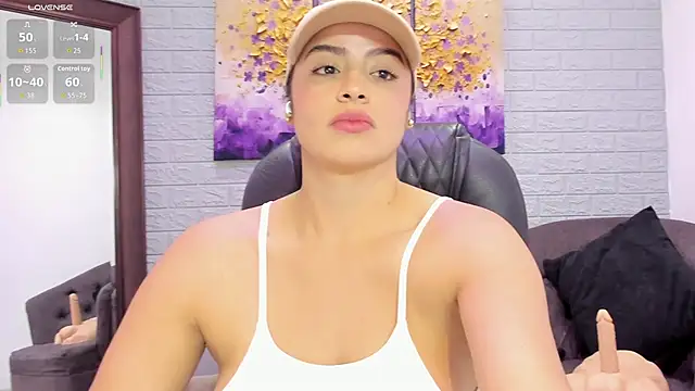 Paula Desousa online show from February 2026 05:19:02 PM