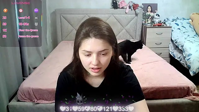 juliettkalen online show from May 2026 04:40:01 AM