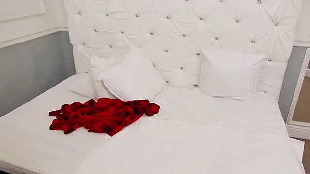 Snapshot of RavishingJenna chatting on March 2025 10:39:02 PM RavishingJenna online show from March 2025 10:39:02 PM