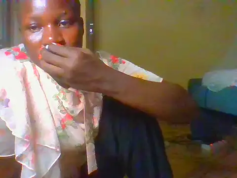 prettychic5 online show from May 2026 04:34:02 PM