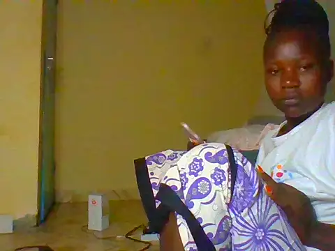 prettychic5 online show from May 2026 04:12:01 PM