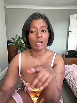 RoseMelanie online show from February 2026 08:02:02 AM