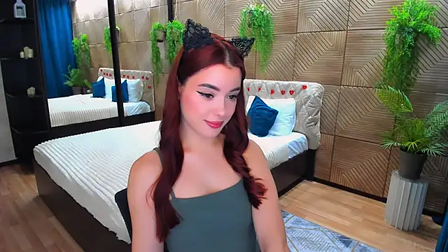 Snapshot of PutOnRepeat chatting on February 2026 01:12:01 AM PutOnRepeat online show from February 2026 01:12:01 AM