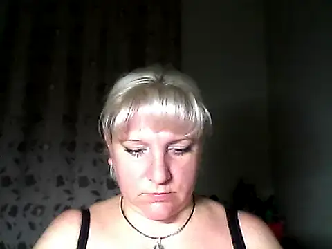 Snapshot of MeilomaWesa chatting on December 2024 02:33:01 PM MeilomaWesa online show from December 2024 02:33:01 PM