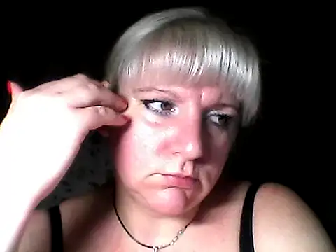 Snapshot of MeilomaWesa chatting on January 2025 04:16:02 PM MeilomaWesa online show from January 2025 04:16:02 PM