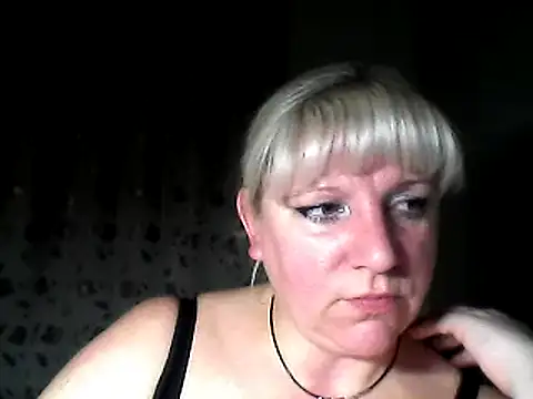 Snapshot of MeilomaWesa chatting on January 2025 02:43:01 PM MeilomaWesa online show from January 2025 02:43:01 PM