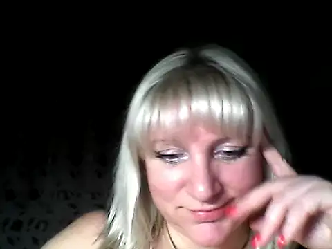 Snapshot of MeilomaWesa chatting on January 2025 08:51:02 PM MeilomaWesa online show from January 2025 08:51:02 PM