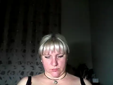 Snapshot of MeilomaWesa chatting on January 2025 09:04:02 PM MeilomaWesa online show from January 2025 09:04:02 PM