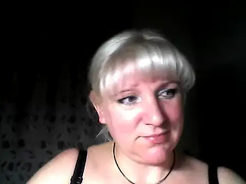 Snapshot of MeilomaWesa chatting on January 2025 06:03:02 PM MeilomaWesa online show from January 2025 06:03:02 PM