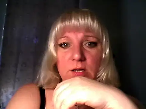 Snapshot of MeilomaWesa chatting on March 2025 07:00:02 AM MeilomaWesa online show from March 2025 07:00:02 AM