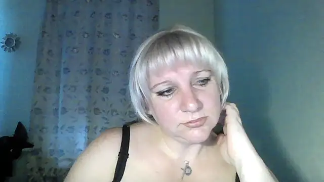 Snapshot of MeilomaWesa chatting on October 2025 07:17:02 AM MeilomaWesa online show from October 2025 07:17:02 AM