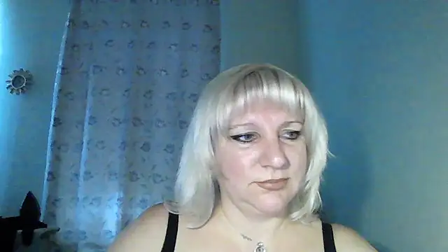 Snapshot of MeilomaWesa chatting on October 2025 07:53:02 AM MeilomaWesa online show from October 2025 07:53:02 AM