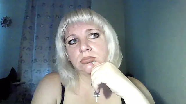 Snapshot of MeilomaWesa chatting on October 2025 11:55:02 AM MeilomaWesa online show from October 2025 11:55:02 AM