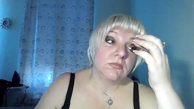 Snapshot of MeilomaWesa chatting on November 2025 07:30:01 AM MeilomaWesa online show from November 2025 07:30:01 AM