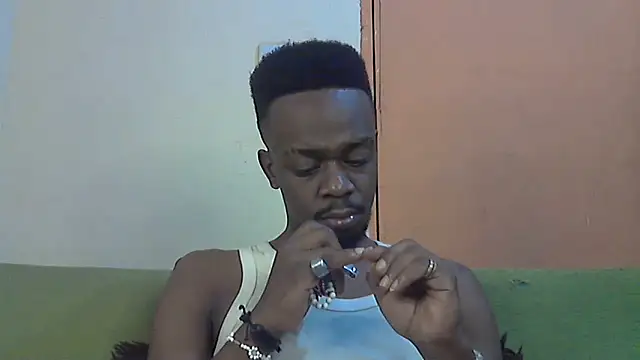 Snapshot of BIGDICKMULLAH chatting on December 2025 03:29:02 PM BIGDICKMULLAH online show from December 2025 03:29:02 PM