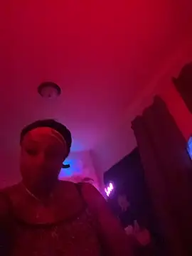 immona online show from October 2025 08:16:02 AM