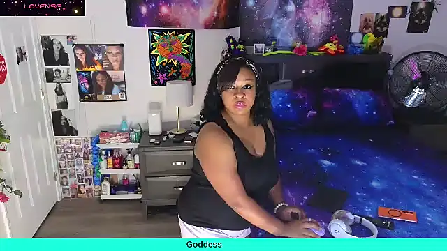 temptressbeauty24 online show from January 2026 10:23:01 PM