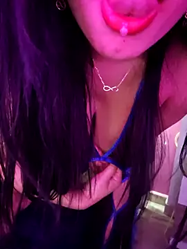 Snapshot of Zeina2024 chatting on September 2025 08:58:01 AM Zeina2024 online show from September 2025 08:58:01 AM