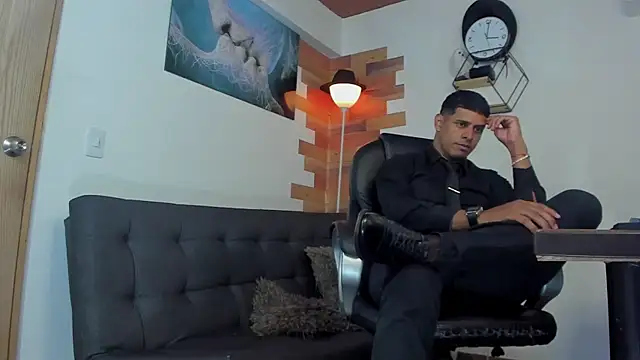 vincen jose online show from December 2024 02:10:01 AM