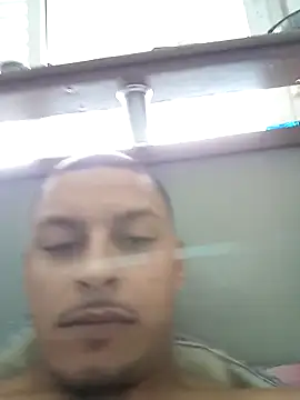 Snapshot of emrehliug12 chatting on October 2025 04:52:01 PM emrehliug12 online show from October 2025 04:52:01 PM