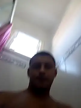 Snapshot of emrehliug12 chatting on March 2026 04:45:01 PM emrehliug12 online show from March 2026 04:45:01 PM