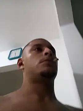 Snapshot of emrehliug12 chatting on March 2026 02:26:01 AM emrehliug12 online show from March 2026 02:26:01 AM