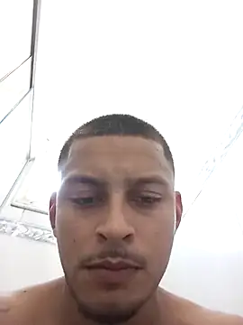 Snapshot of emrehliug12 chatting on March 2026 05:23:02 PM emrehliug12 online show from March 2026 05:23:02 PM