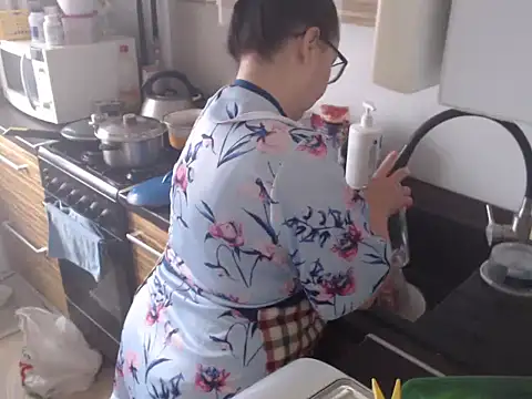 Alma44 online show from January 2026 09:11:01 AM