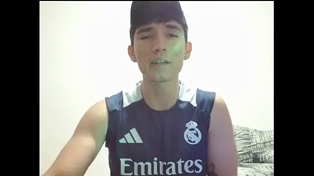 Snapshot of ChicoMaloFfF chatting on February 2026 01:13:02 AM ChicoMaloFfF online show from February 2026 01:13:02 AM