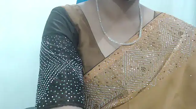 Lovely Siri 23 online show from January 2025 10:40:01 AM