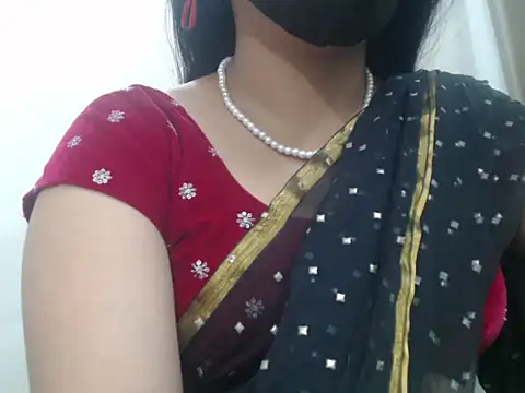 Lovely Siri 23 online show from April 2026 10:21:01 AM