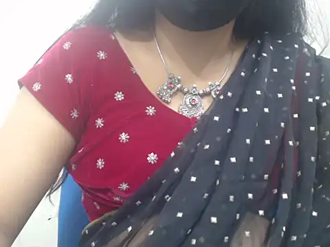 Lovely Siri 23 online show from May 2026 02:45:01 PM