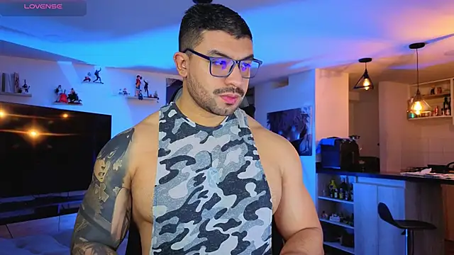 Michael Diamond online show from October 2025 01:47:01 AM