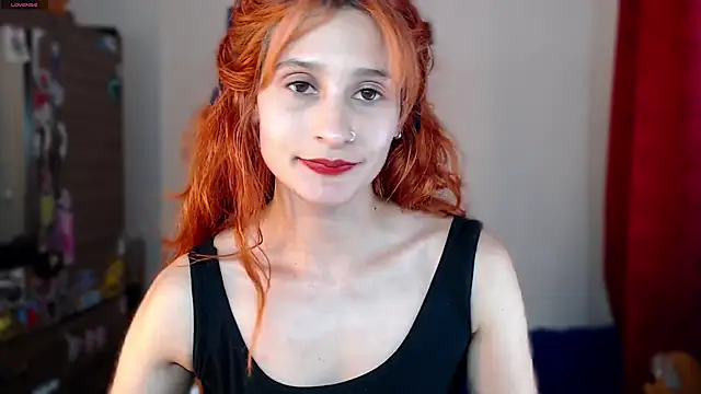 Snapshot of skinny_Raven chatting on December 2024 10:15:02 PM skinny Raven online show from December 2024 10:15:02 PM