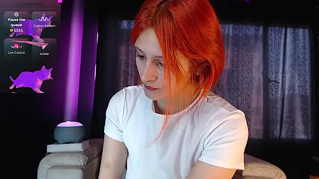 Snapshot of skinny_Raven chatting on September 2025 03:03:02 PM skinny Raven online show from September 2025 03:03:02 PM