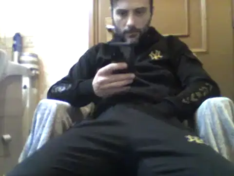 Snapshot of coppiasenzacensura chatting on February 2025 07:15:02 AM coppiasenzacensura online show from February 2025 07:15:02 AM