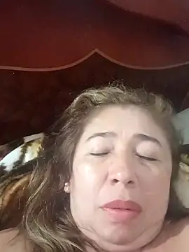 Snapshot of Valentinaa_mature chatting on December 2025 05:23:01 AM Valentinaa mature online show from December 2025 05:23:01 AM