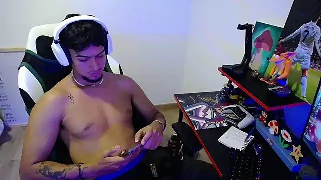 Snapshot of matias_bianco chatting on November 2025 06:47:02 AM matias bianco online show from November 2025 06:47:02 AM