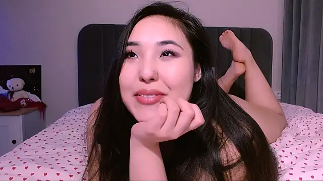 monabooty online show from February 2025 02:37:01 AM