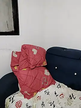 Snapshot of Alissamore3 chatting on March 2025 01:17:01 PM Alissamore3 online show from March 2025 01:17:01 PM