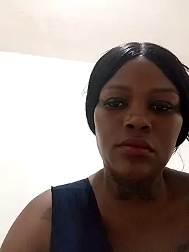 Snapshot of Alissamore3 chatting on February 2026 10:05:02 PM Alissamore3 online show from February 2026 10:05:02 PM