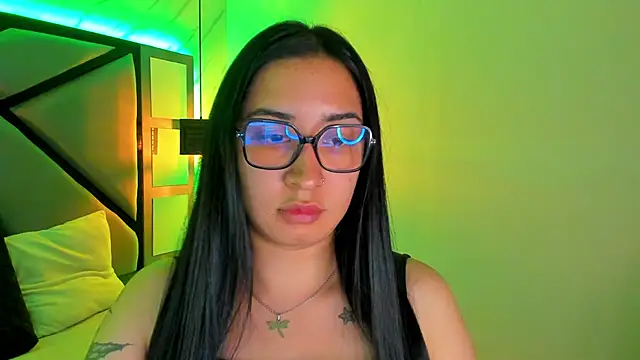 Snapshot of sayumi_dirty chatting on February 2025 07:34:01 PM sayumi dirty online show from February 2025 07:34:01 PM