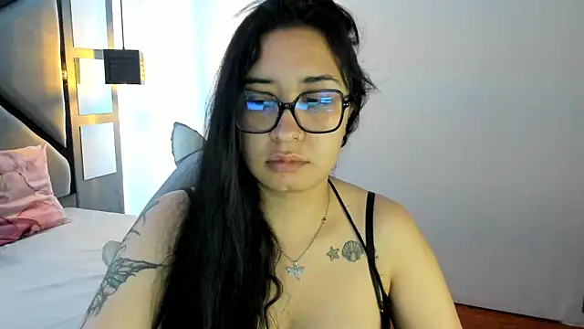 Snapshot of sayumi_dirty chatting on February 2025 08:14:02 PM sayumi dirty online show from February 2025 08:14:02 PM