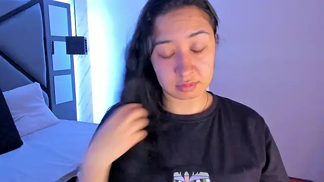 Snapshot of sayumi_dirty chatting on February 2025 07:05:02 PM sayumi dirty online show from February 2025 07:05:02 PM