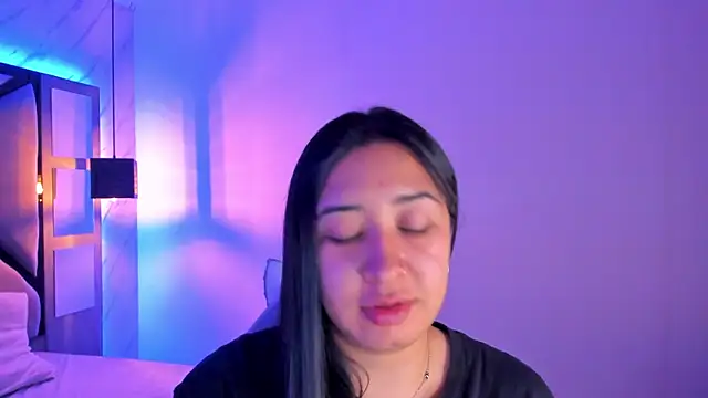 Snapshot of sayumi_dirty chatting on February 2025 06:46:02 PM sayumi dirty online show from February 2025 06:46:02 PM