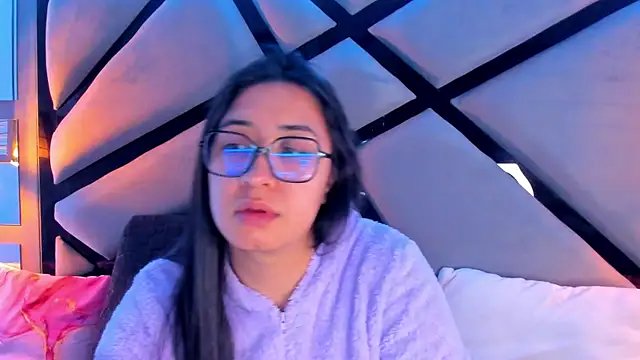 Snapshot of sayumi_dirty chatting on February 2025 03:40:01 PM sayumi dirty online show from February 2025 03:40:01 PM