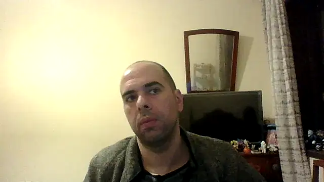 sstrasser online show from December 2024 12:14:02 AM