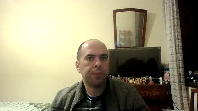 sstrasser online show from January 2025 01:08:01 AM