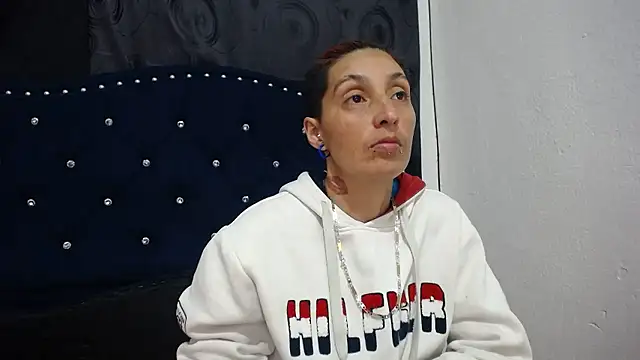 anyu1306 online show from December 2024 08:37:02 AM